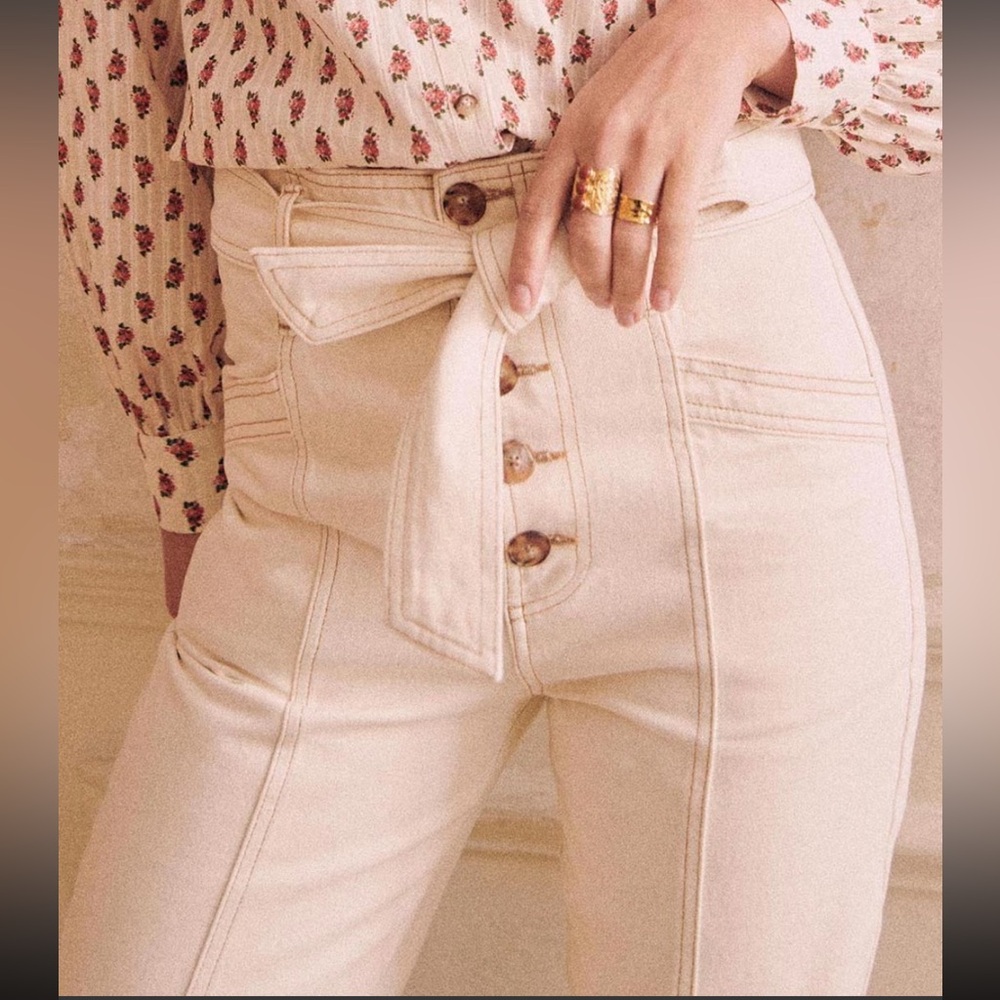 Sézane Maxime Trousers in Ecru